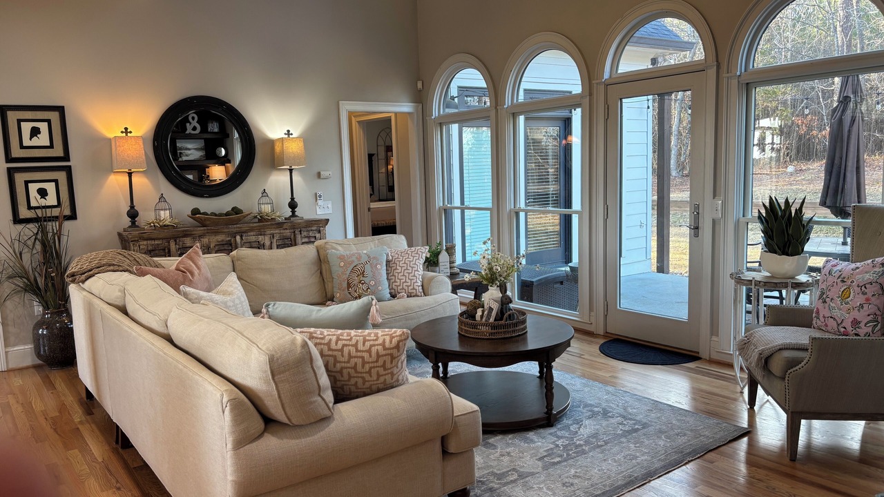 Photo of Bedroom in Mount Berry