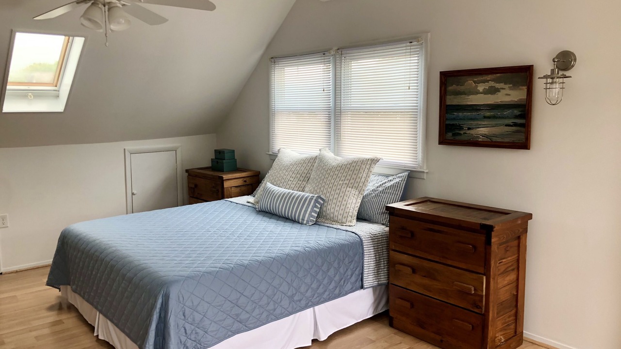 Photo of Bedroom in Ship Bottom