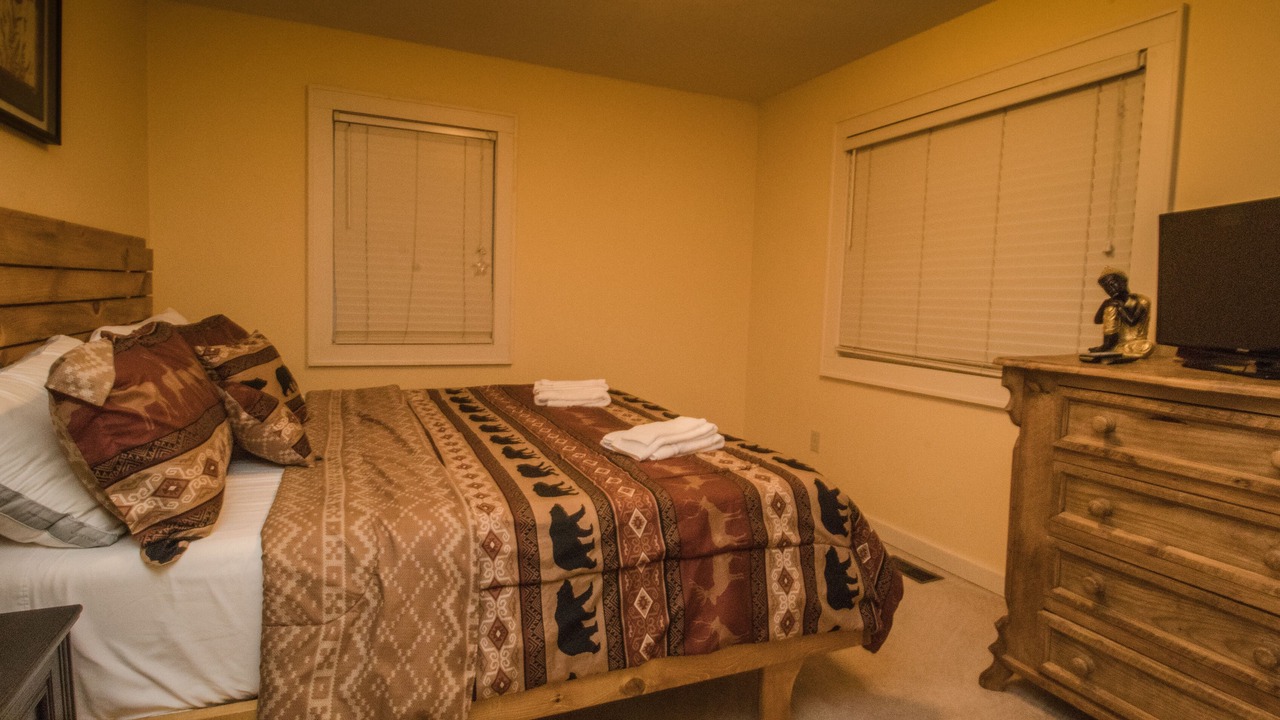 Photo of Bedroom in Charter Hills