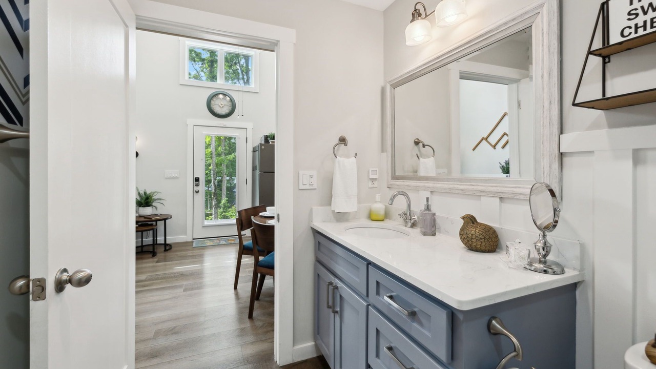 Photo of Bathroom in Tracy City