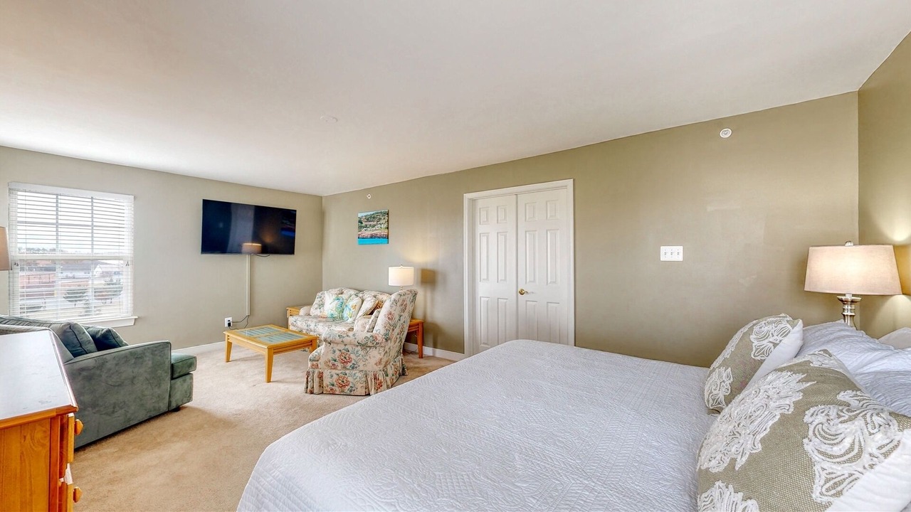 Photo of Bedroom in Villages of Five Points