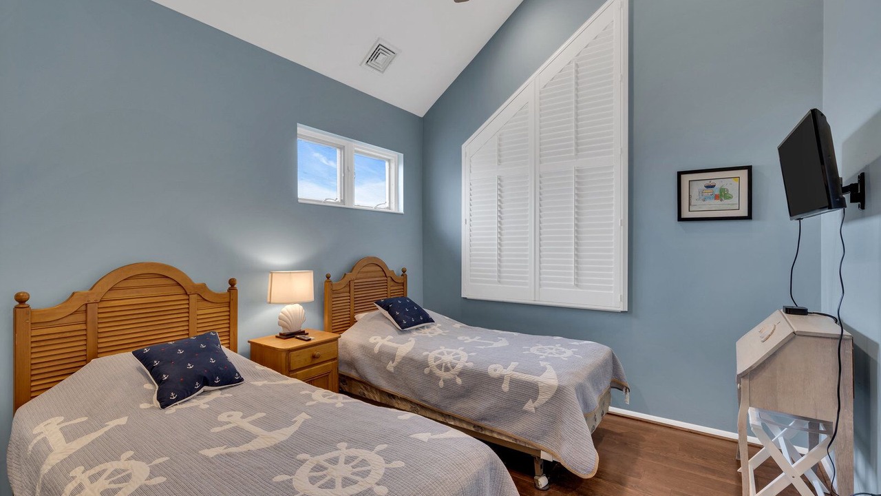 Photo of Bedroom in Normandy Beach