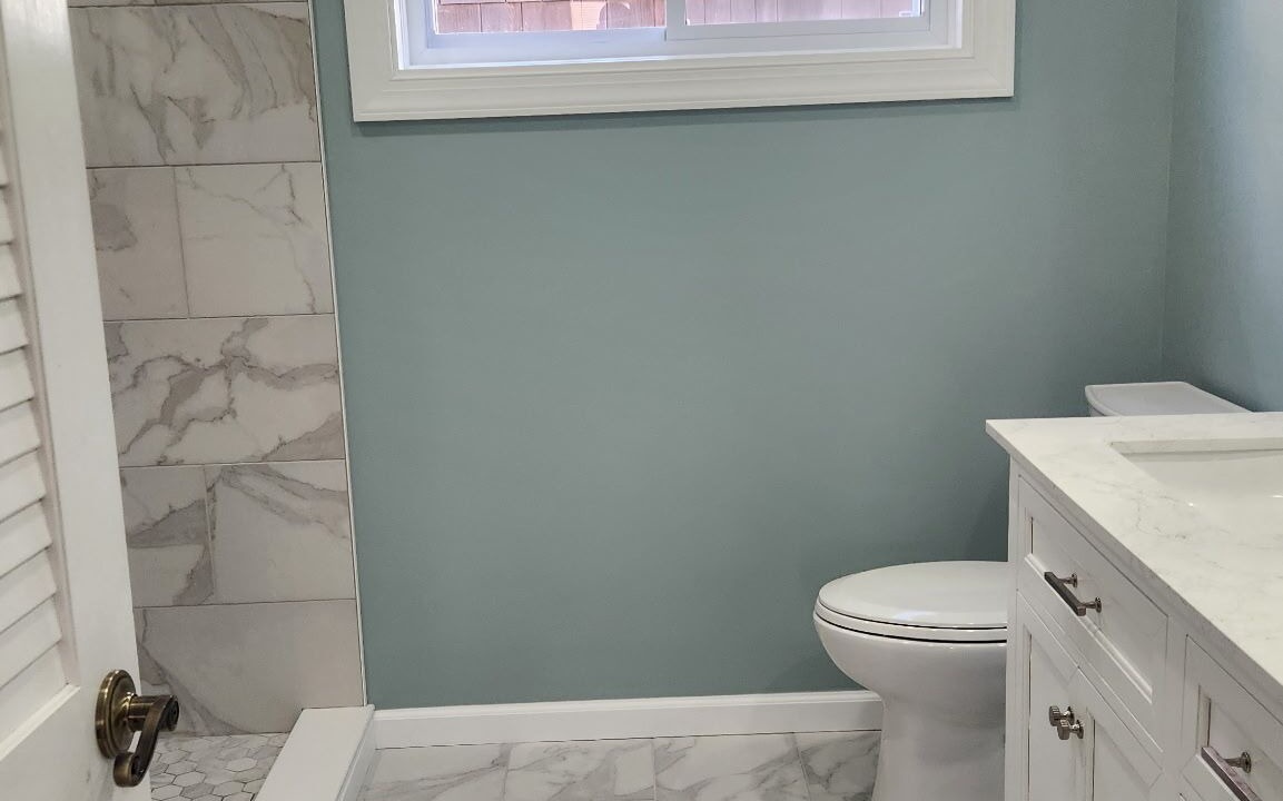 Photo of Bathroom in Normandy Beach