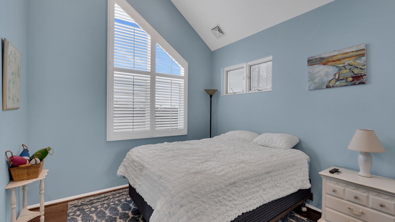 Photo of Bedroom in Normandy Beach