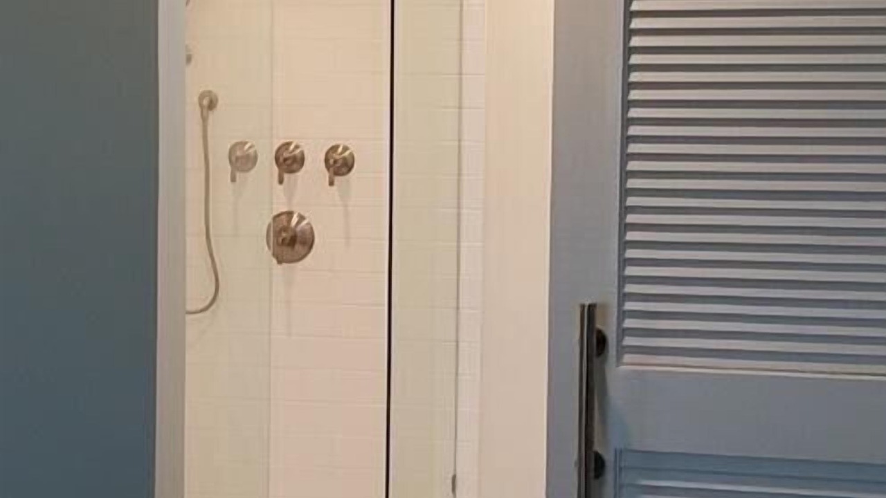 Photo of Bathroom in Normandy Beach