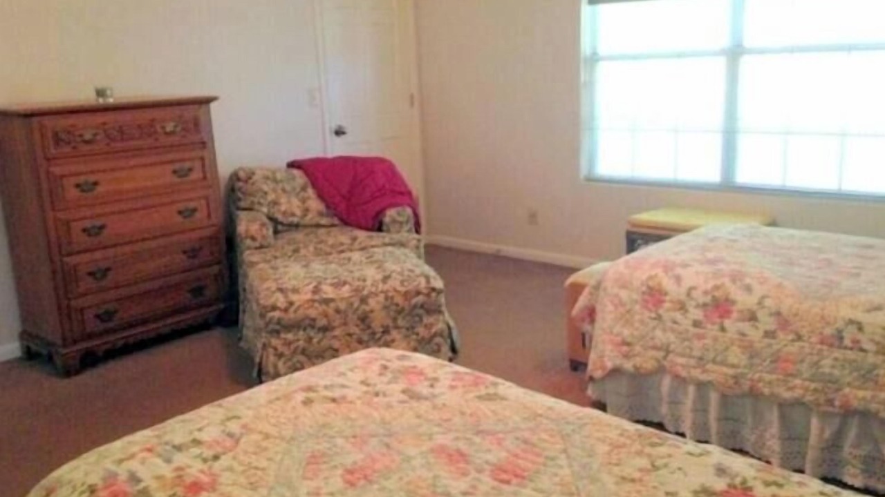 Photo of Bedroom in Lanett