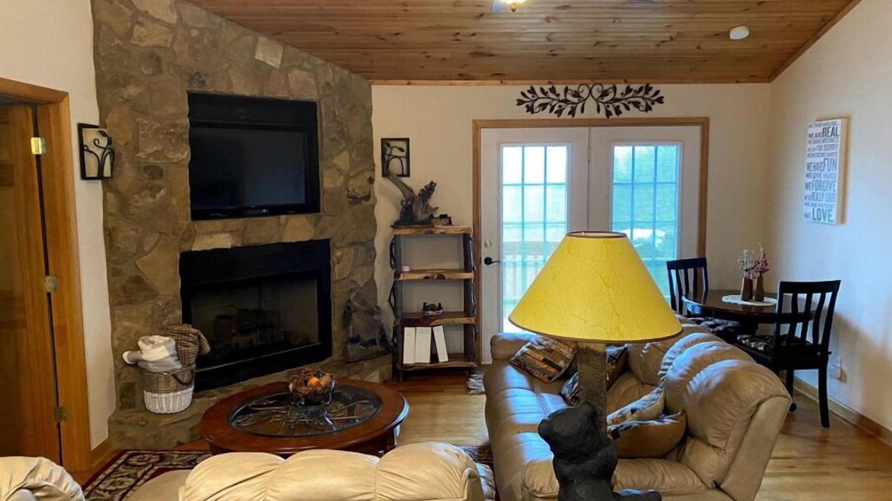 Photo of Livingroom in Butler
