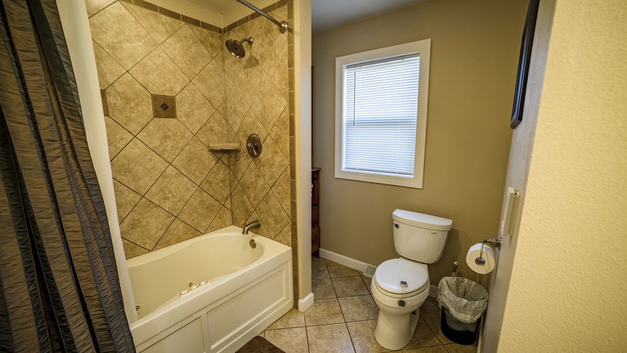 Photo of Bathroom in Dubuque
