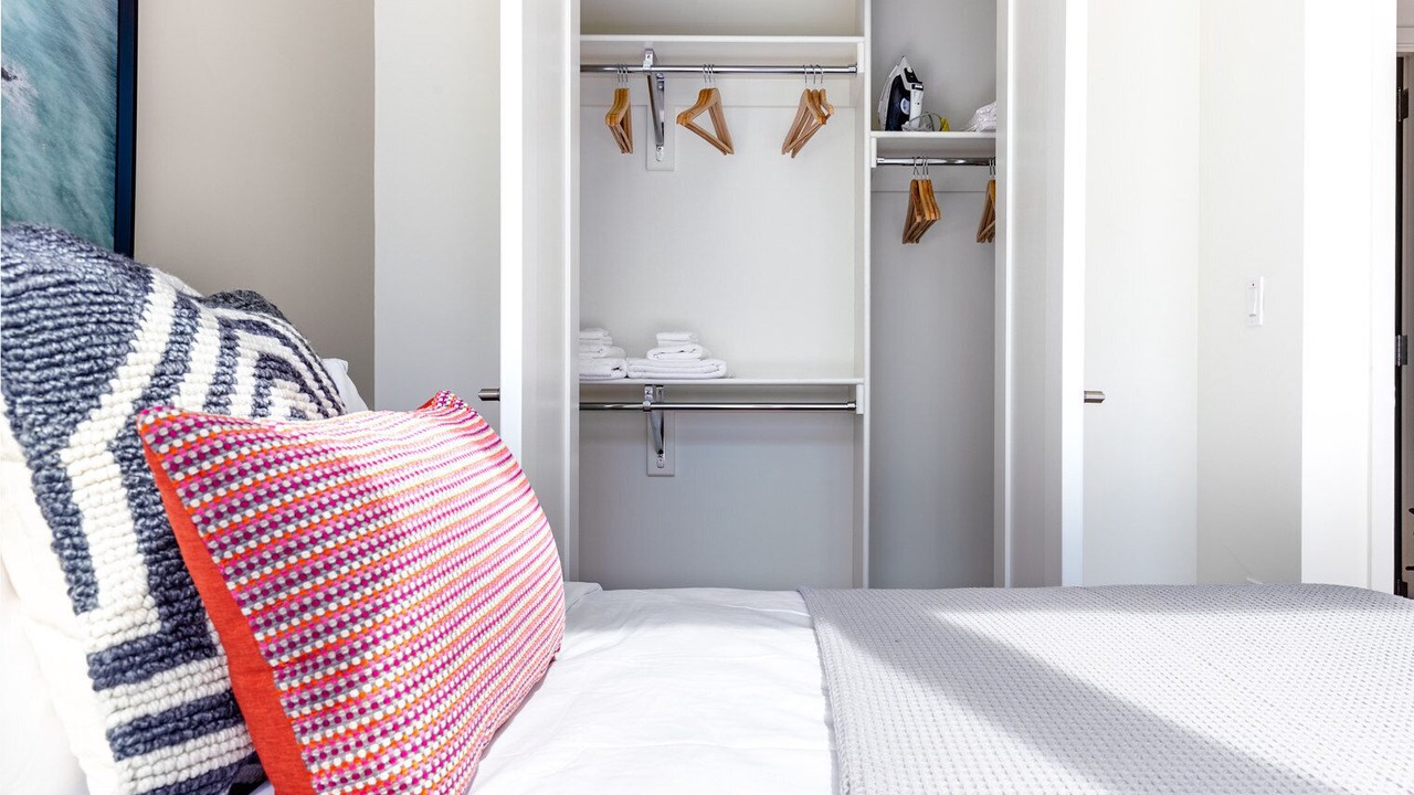 Photo of Bedroom in Navy Yard