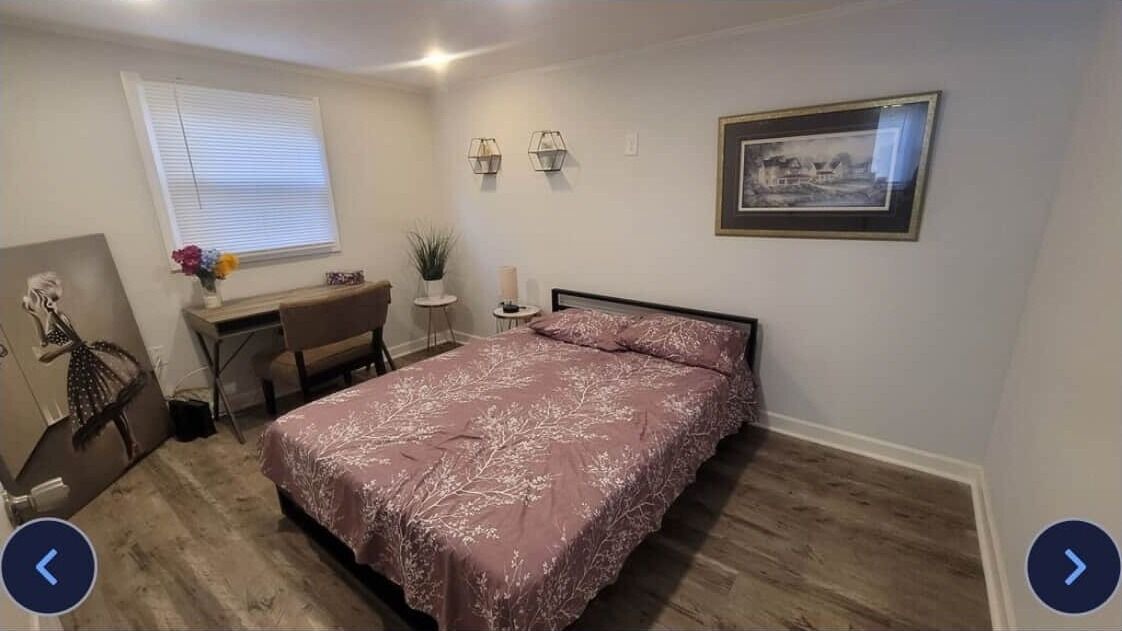 Photo of Bedroom in Apex