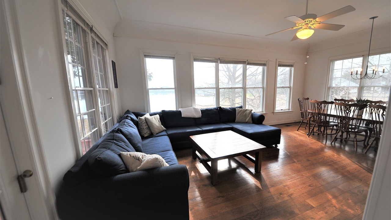 Photo of Livingroom in Chestertown