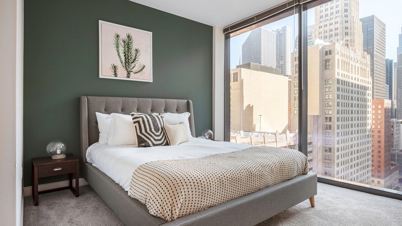 Photo of Bedroom in Downtown Chicago