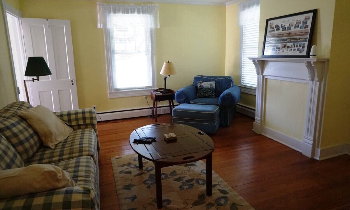 Photo of Livingroom in Rock Hall