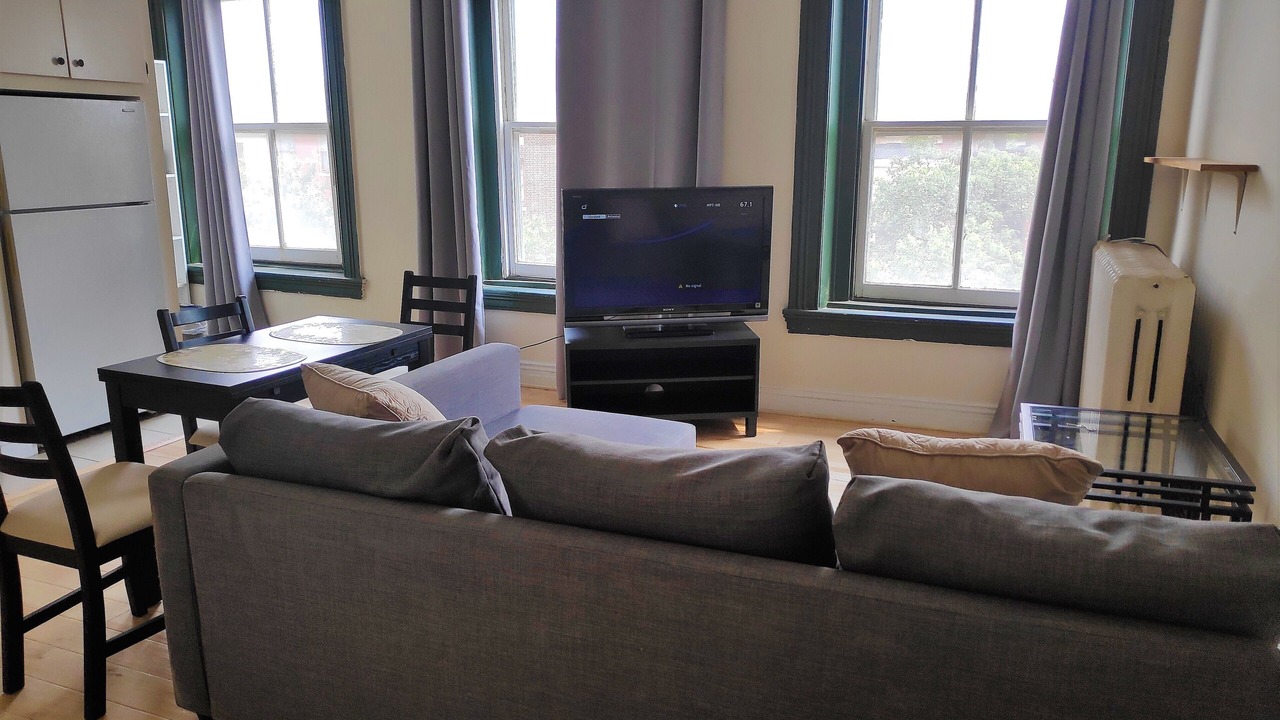 Photo of Livingroom in Bolton Hill