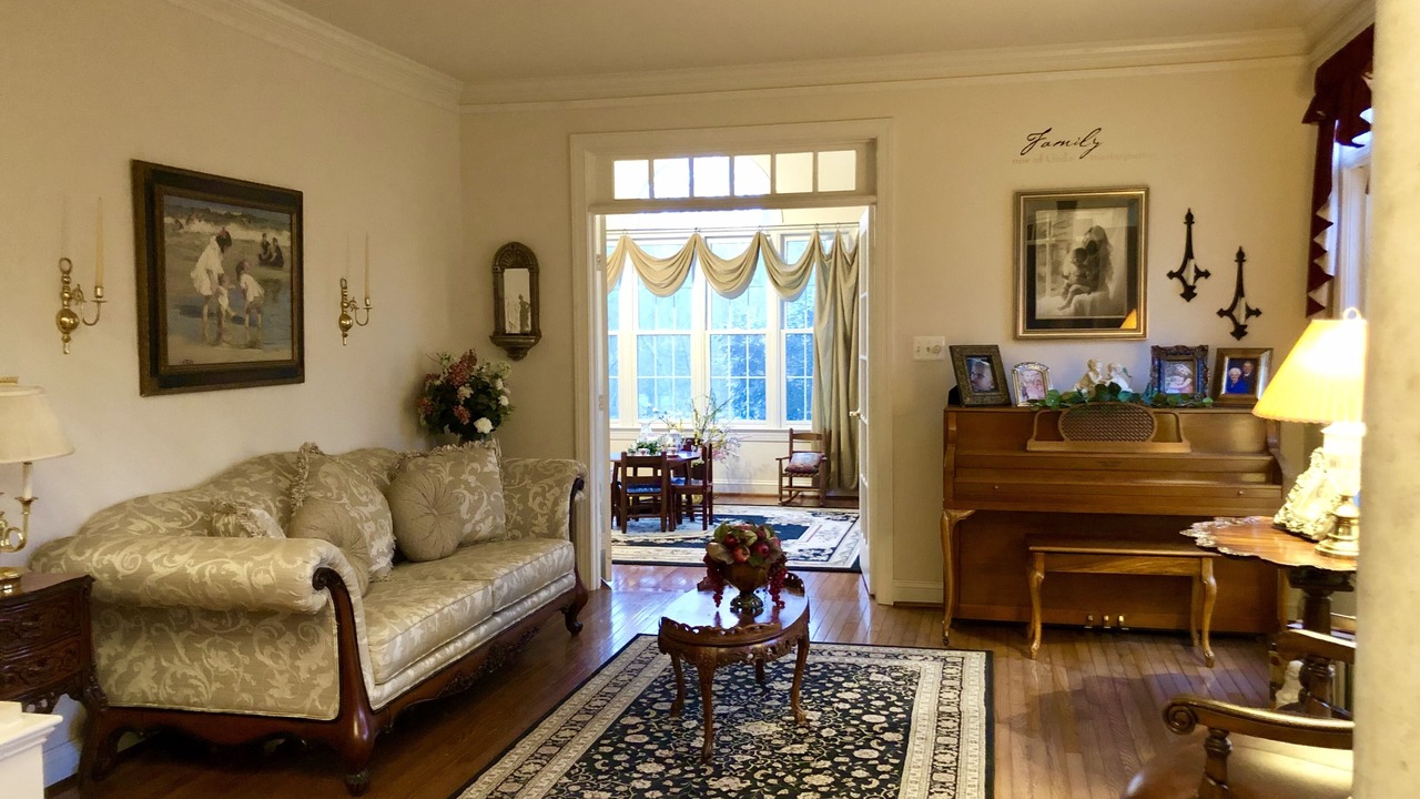 Photo of Bedroom in Leesburg