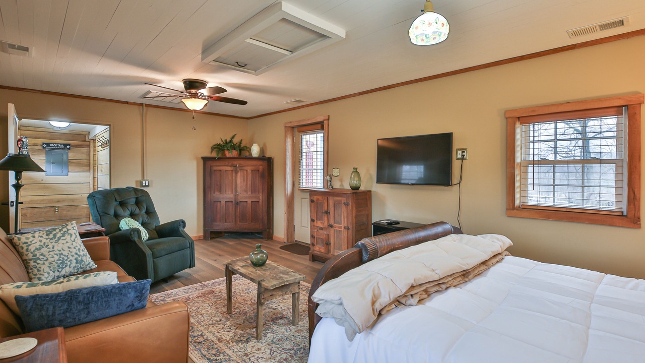 Photo of Bedroom in Lovettsville