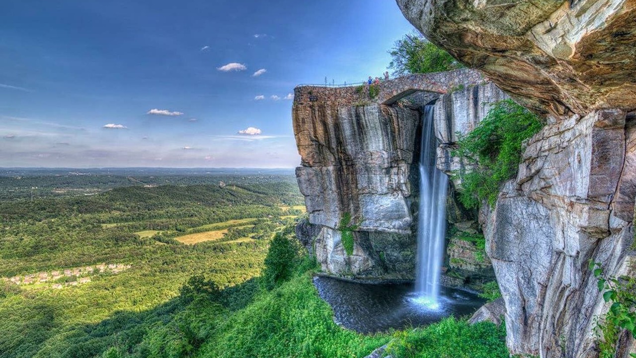 Photo of Outdoor in Graysville