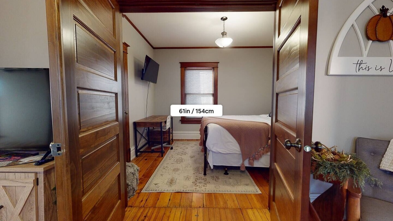 Photo of Bedroom in Cedar Rapids