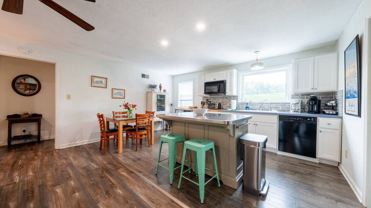 Photo of Kitchen in Stewartstown
