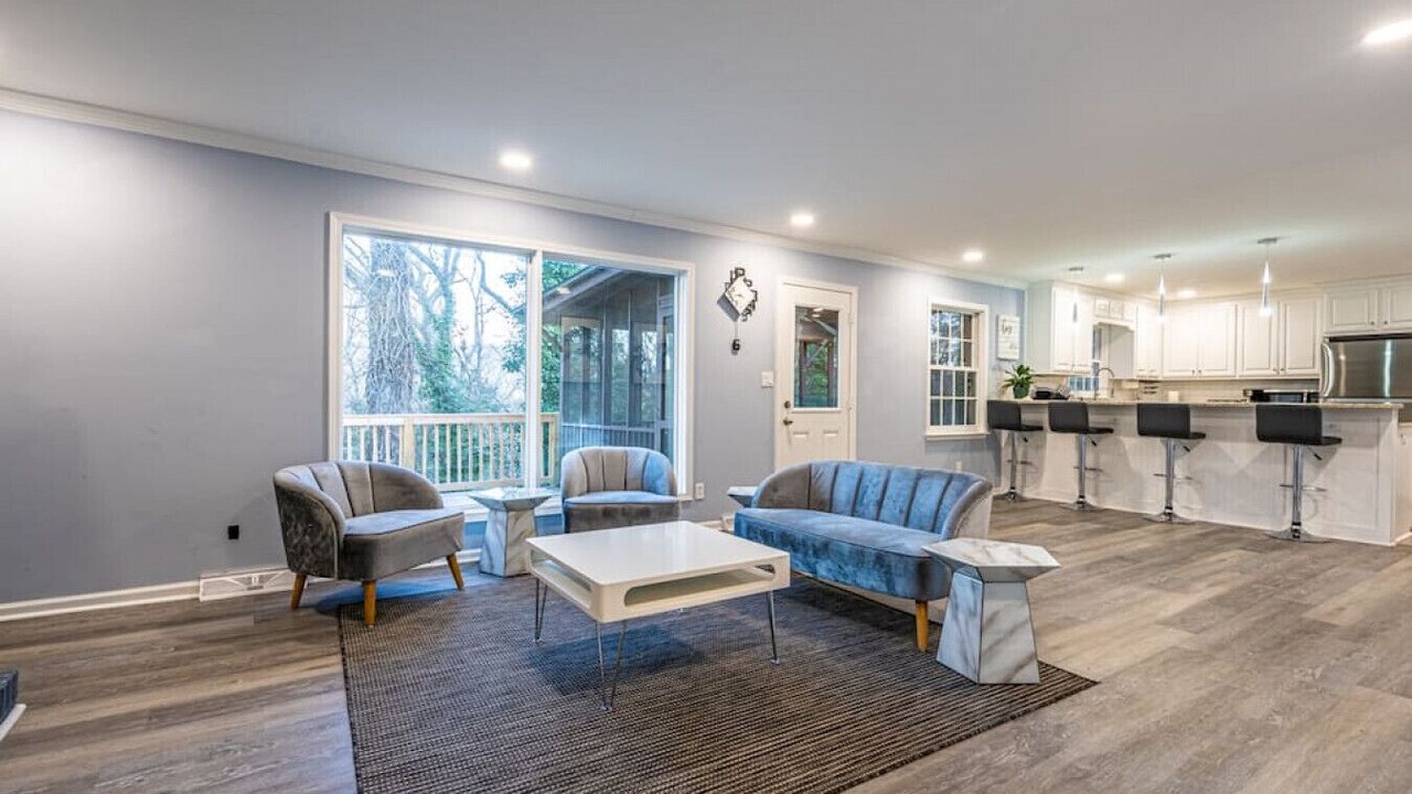 Photo of Livingroom in Huntsville