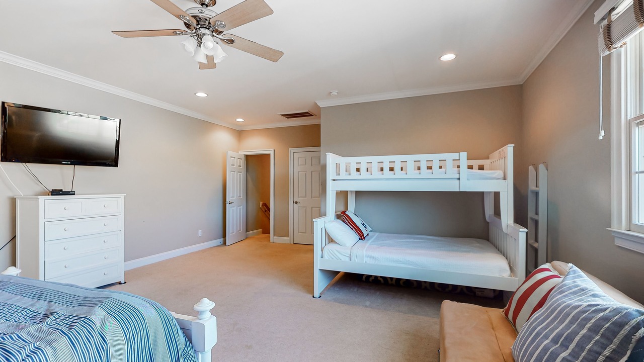 Photo of Bedroom in The Commons