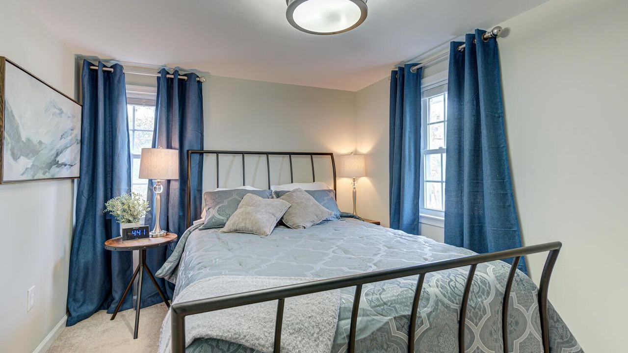 Photo of Bedroom in Middleburg