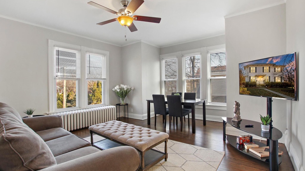 Photo of Livingroom in Libertyville