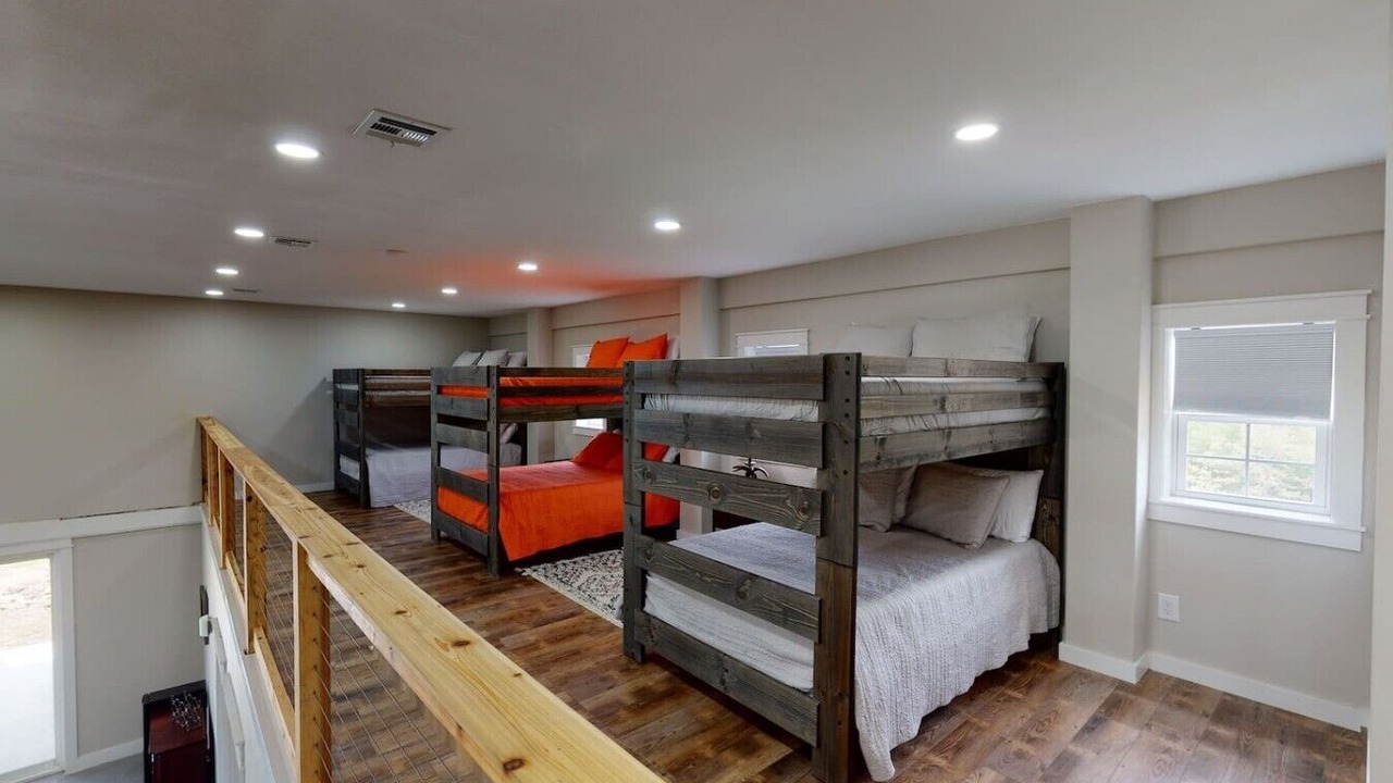 Photo of Bedroom in Moodys