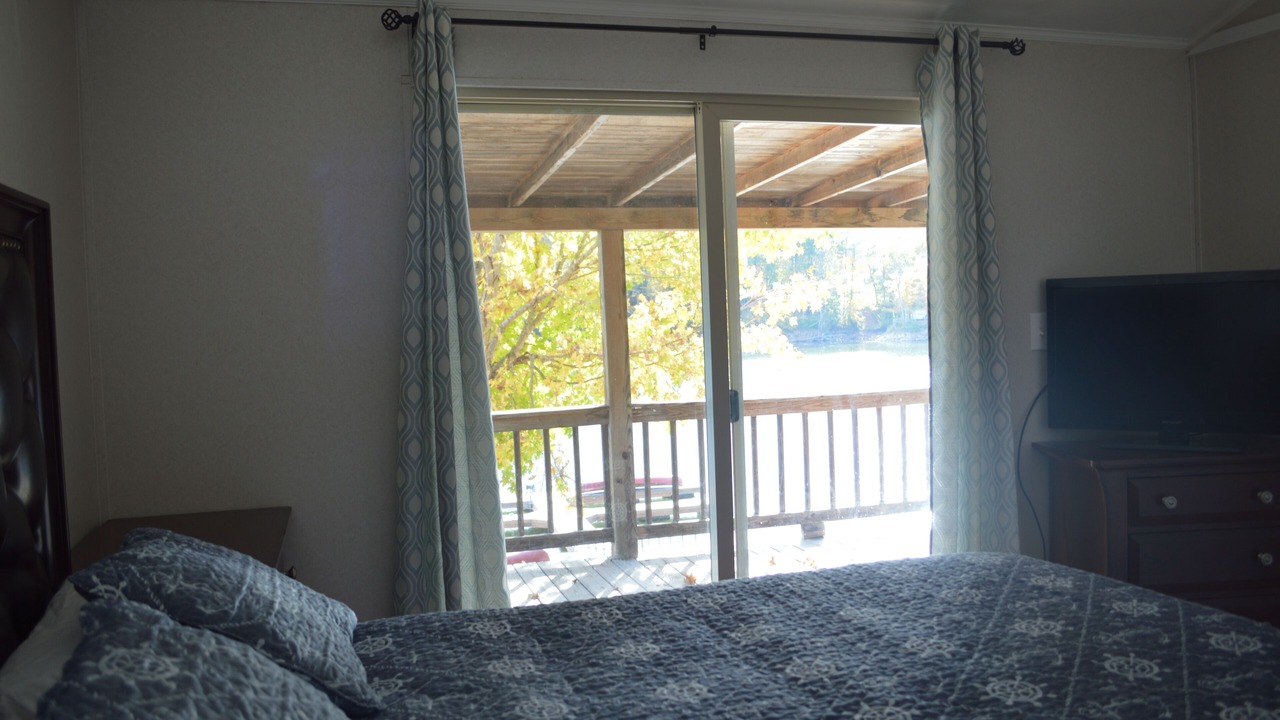 Photo of Bedroom in Butler