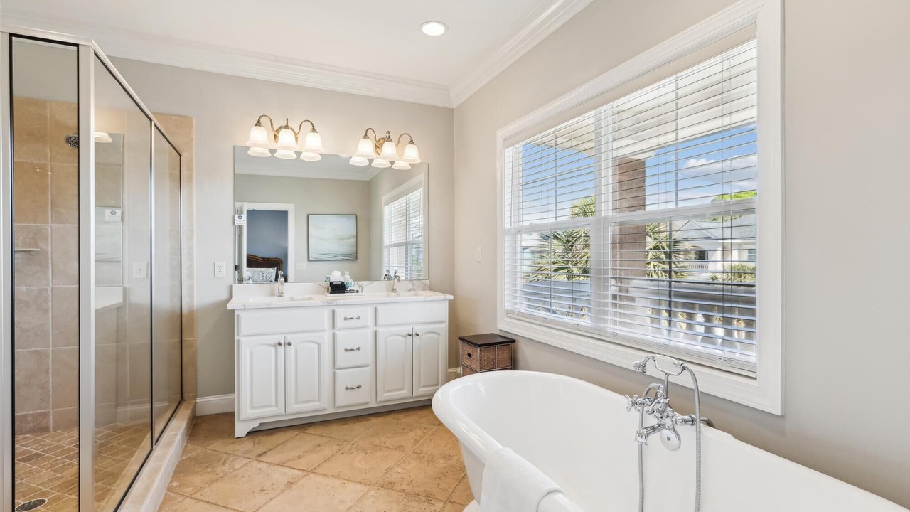 Photo of Bathroom in Palmetto Dunes