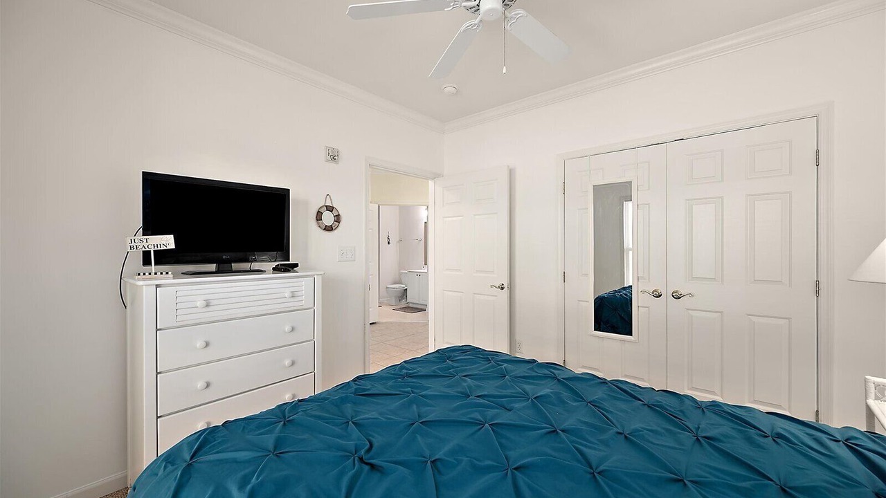 Photo of Bedroom in Sunset Island