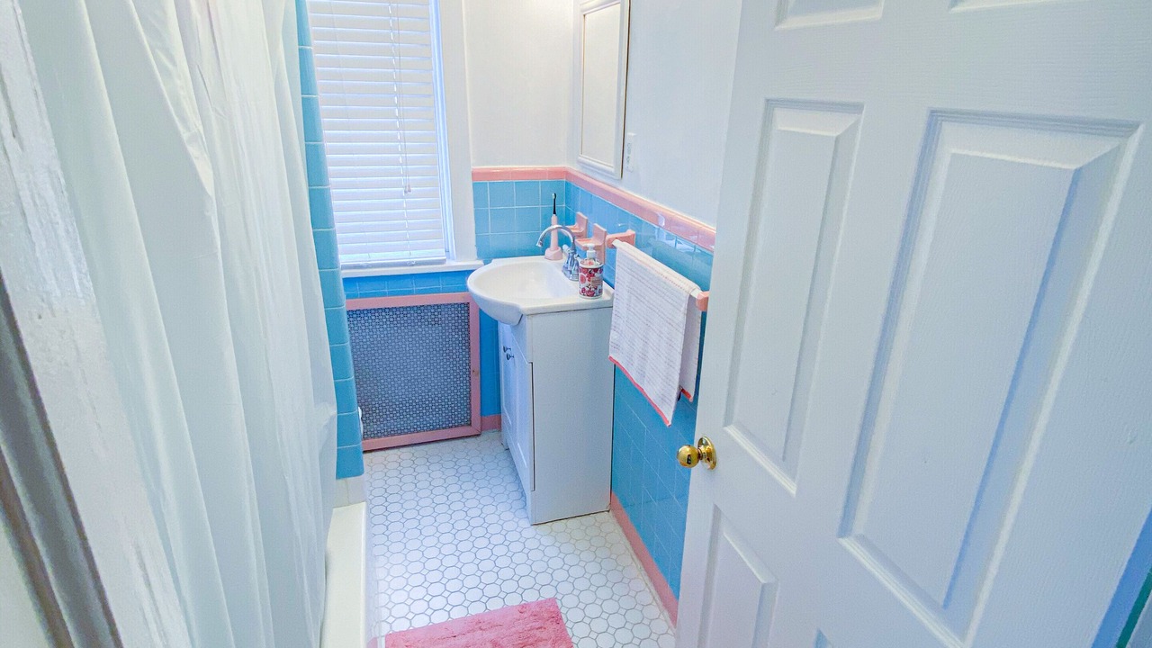 Photo of Bathroom in Ventnor City