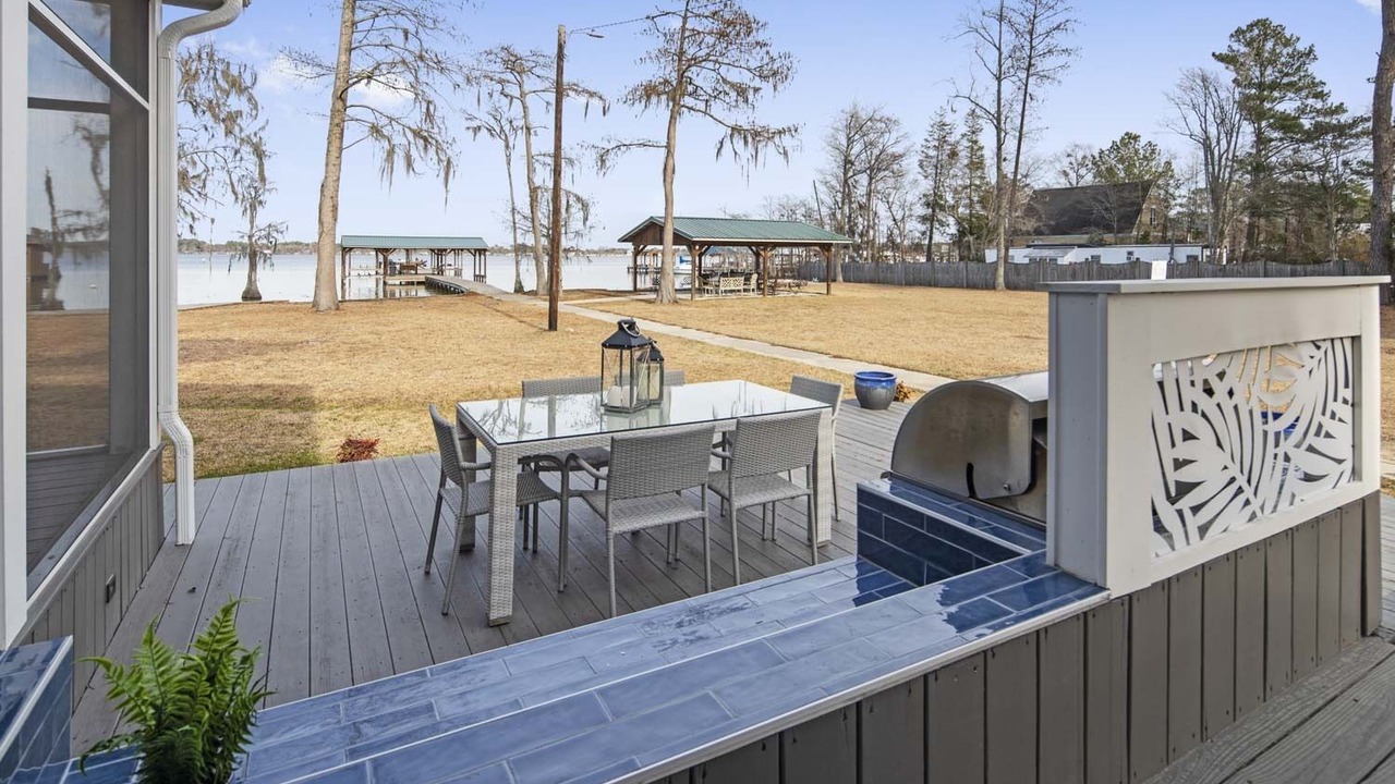 Photo of Outdoor in White Lake
