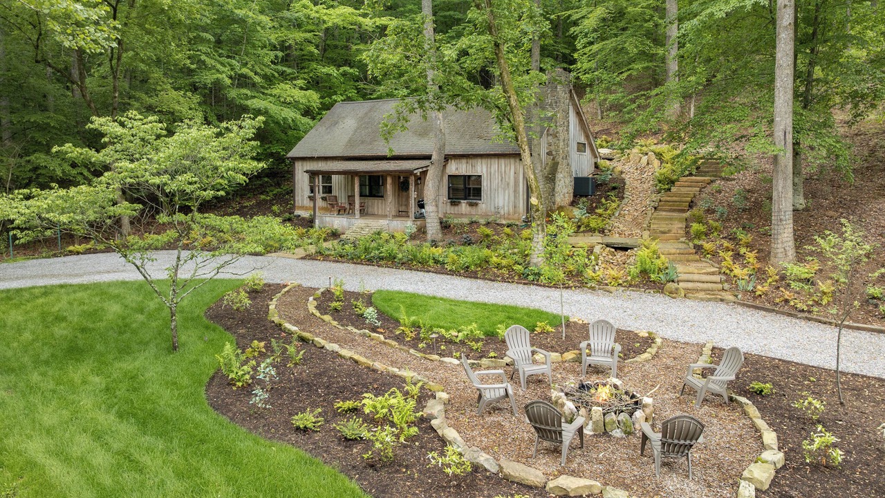 Photo of Outdoor in Ashley Oaks
