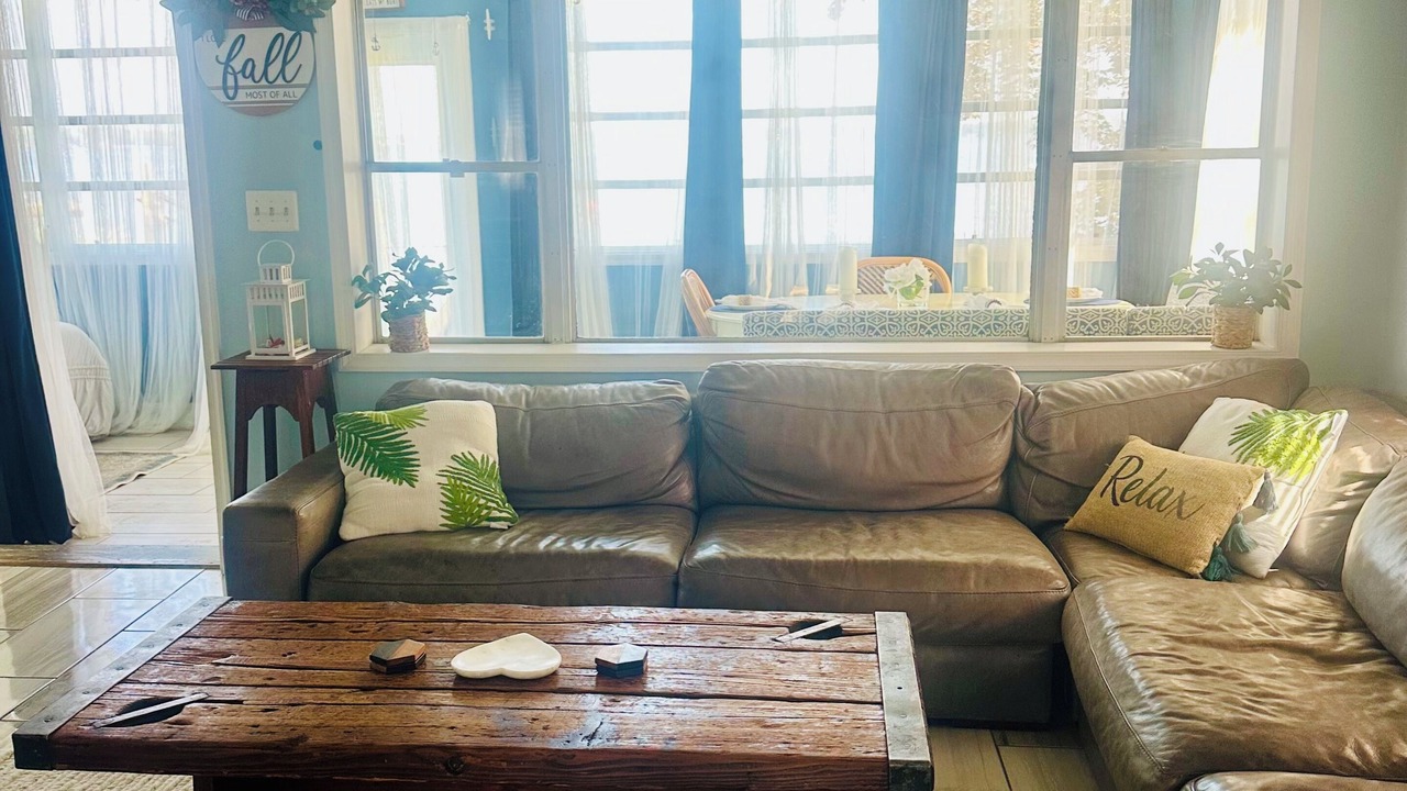 Photo of Livingroom in Perryville