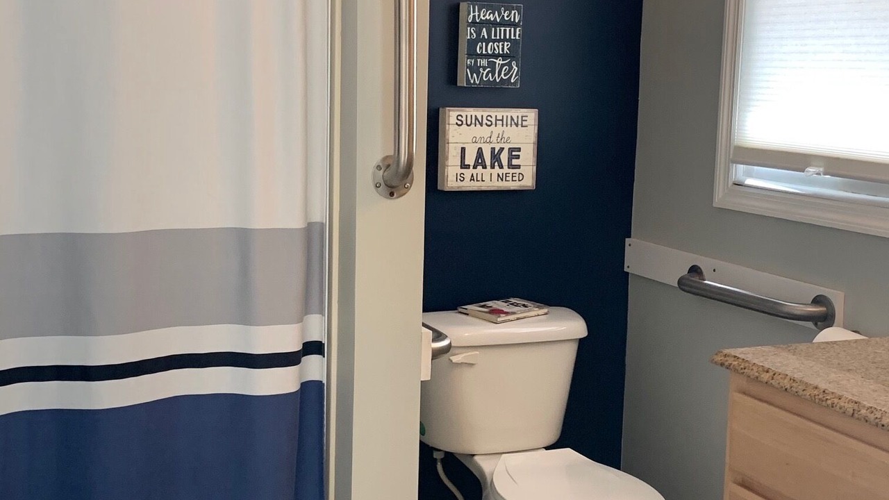 Photo of Bathroom in Henrico