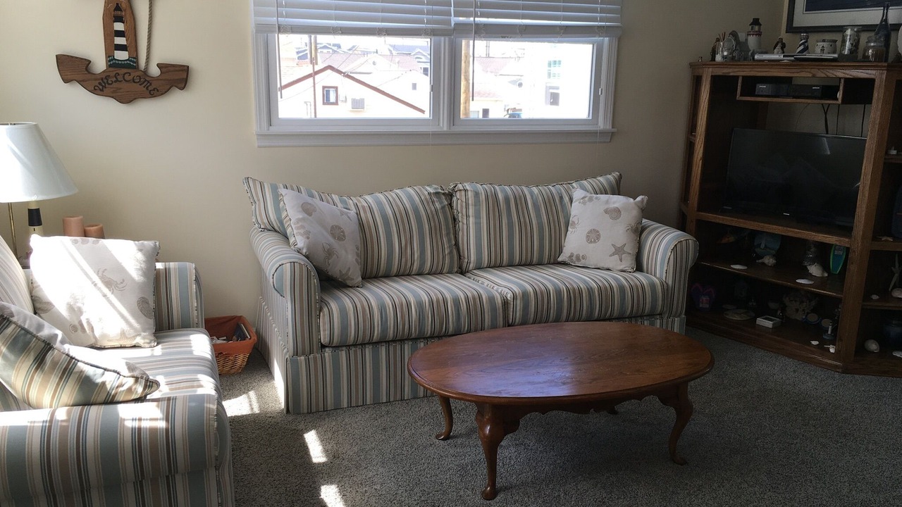 Photo of Livingroom in Ocean Beach III