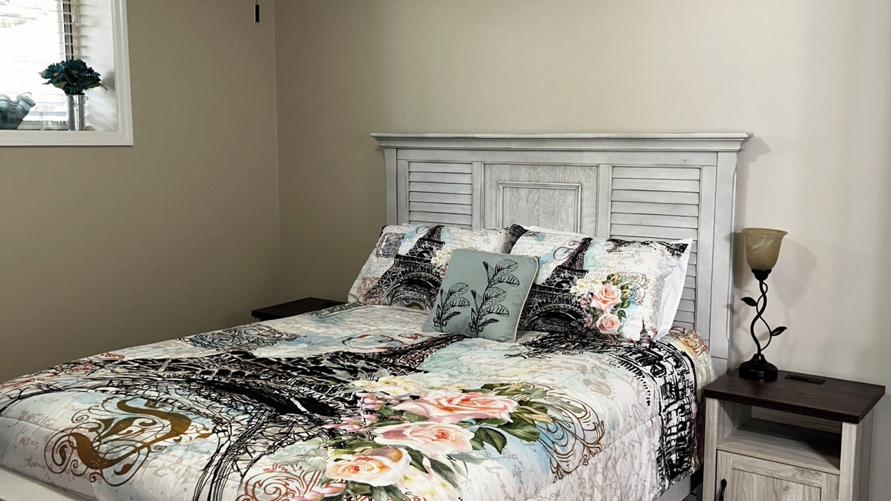 Photo of Bedroom in Tate