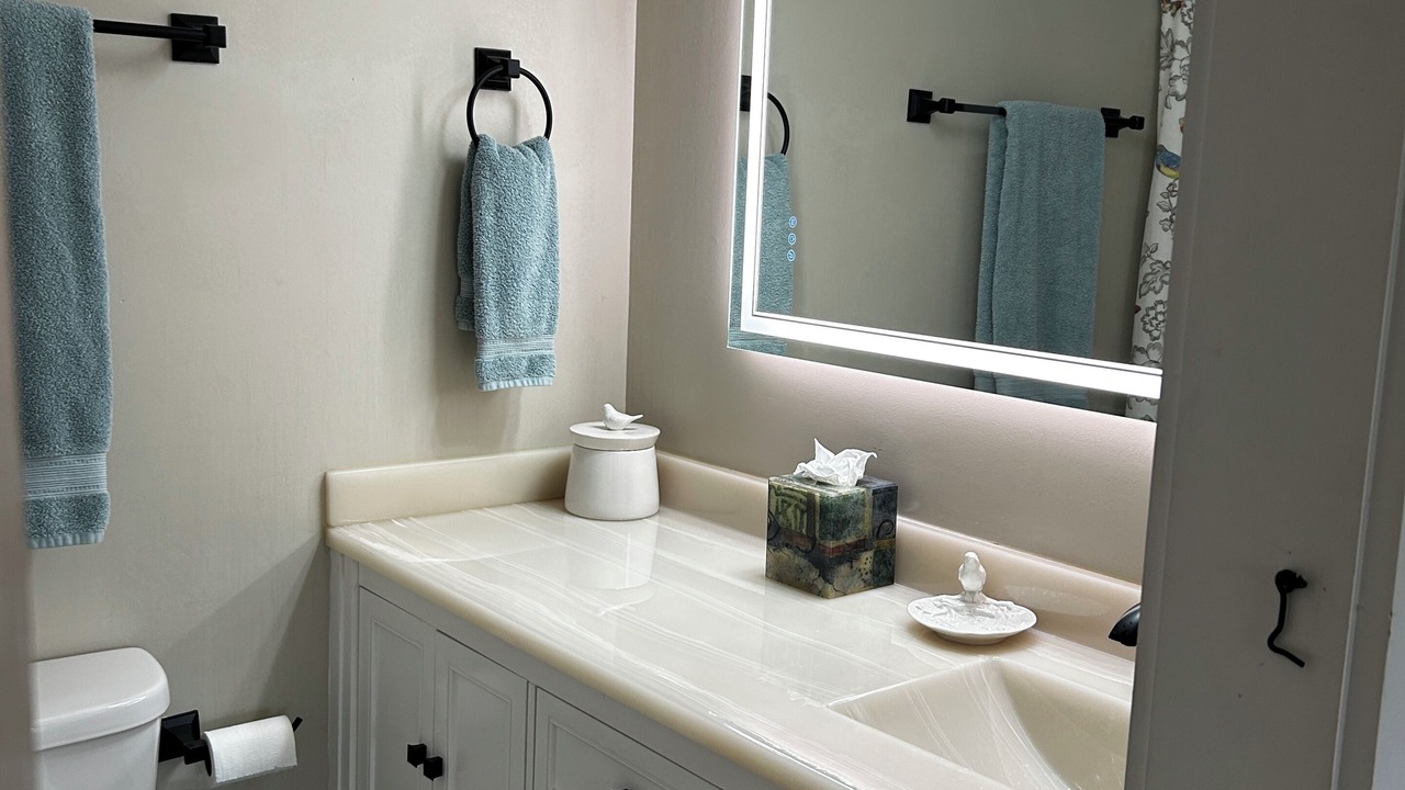 Photo of Bathroom in Tate