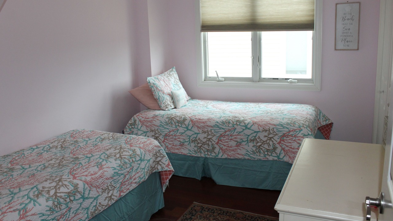 Photo of Bedroom in Ortley Beach
