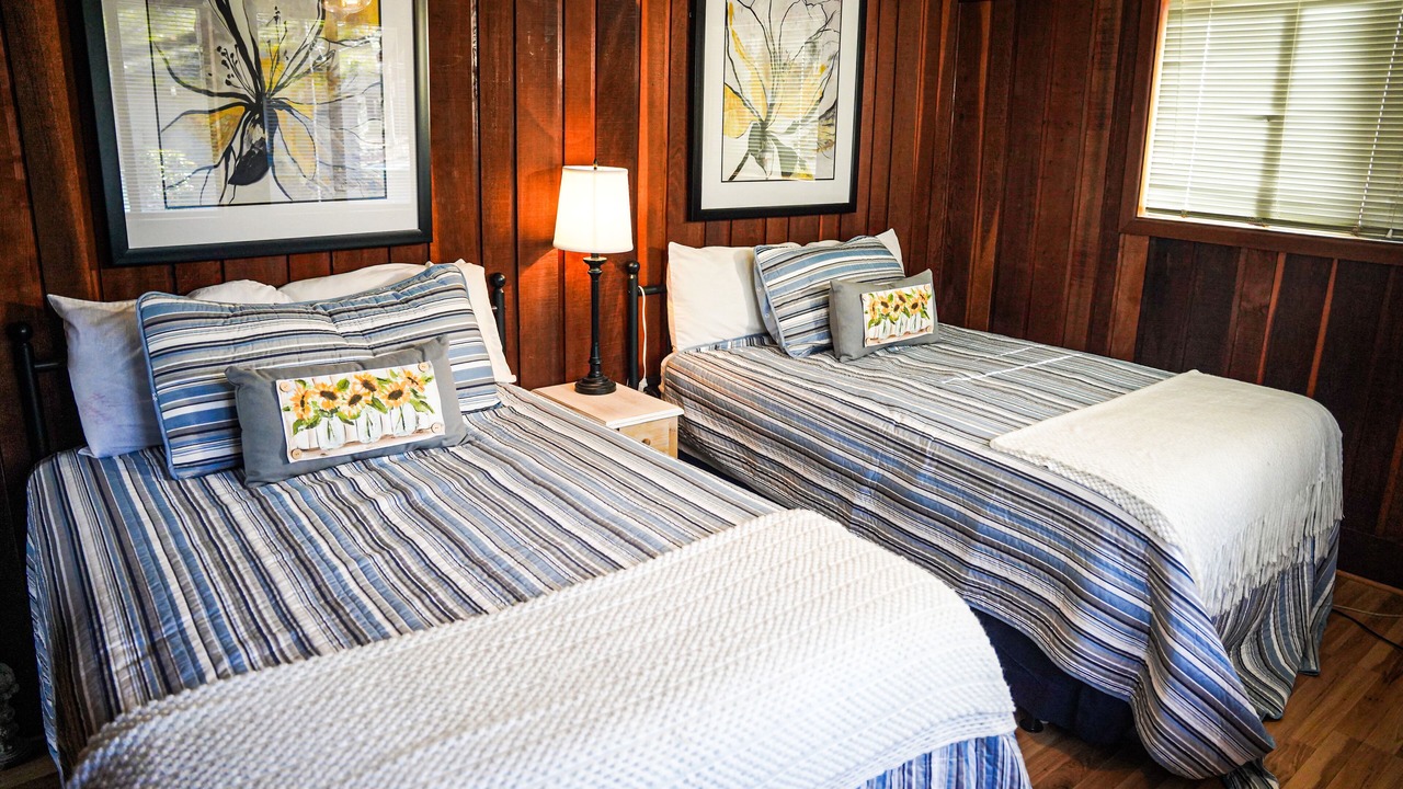 Photo of Bedroom in Pine Mountain
