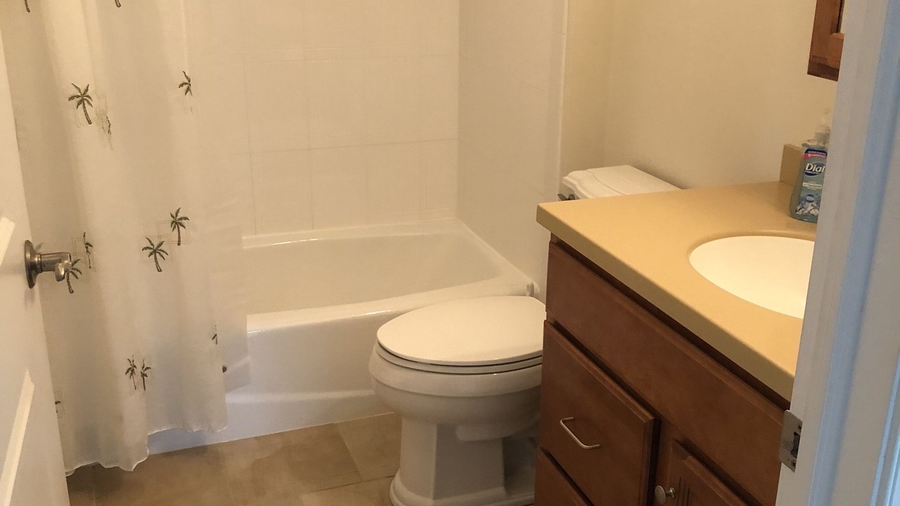 Photo of Bathroom in Stone Harbor