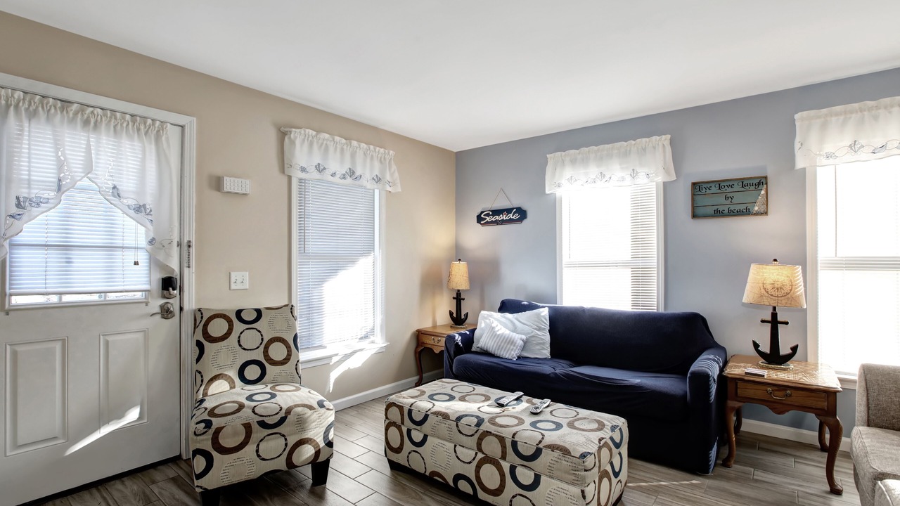 Photo of Livingroom in Seaside Heights