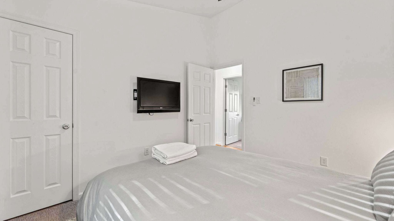 Photo of Bedroom in Front Royal