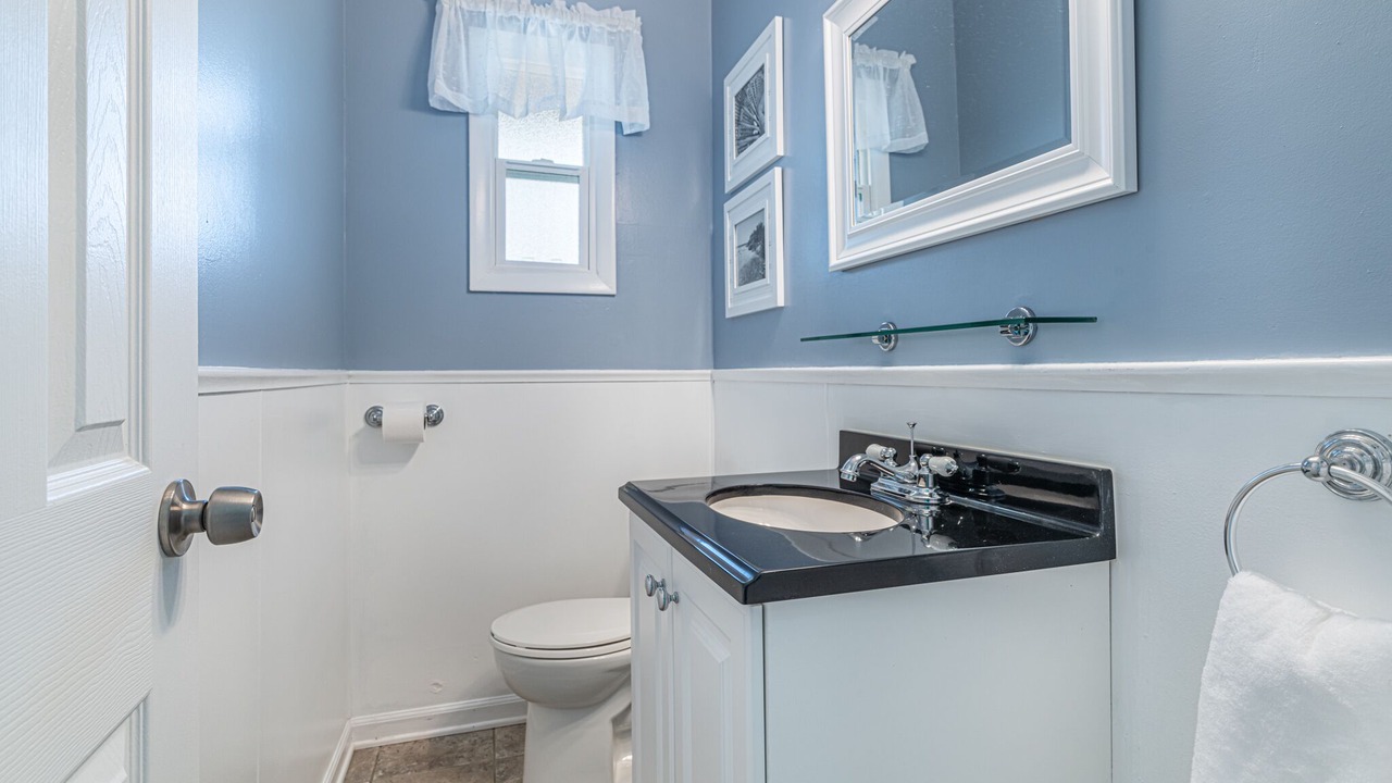 Photo of Bathroom in Barnegat Light