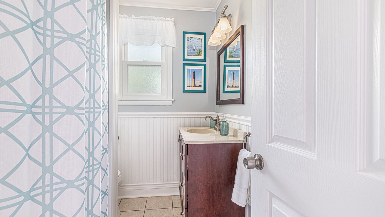 Photo of Bathroom in Barnegat Light