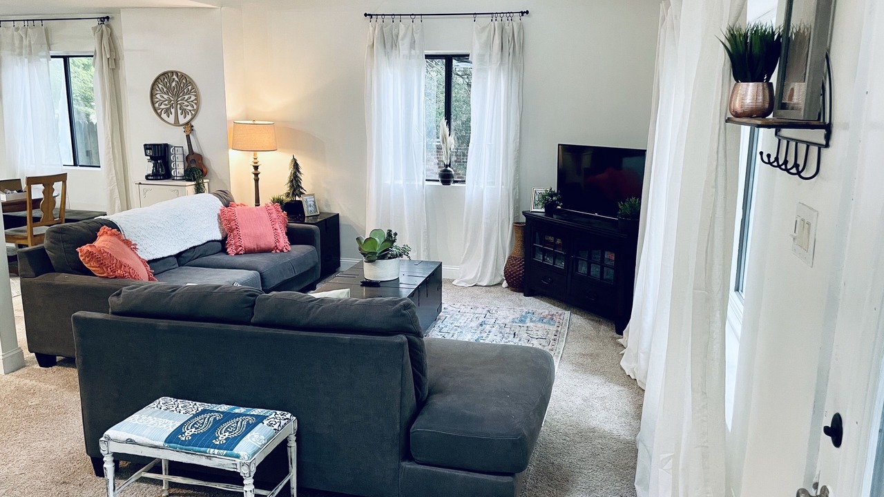 Photo of Livingroom in Quinton