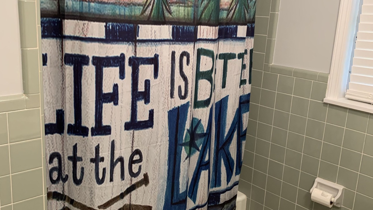Photo of Bathroom in Cedar Bluff