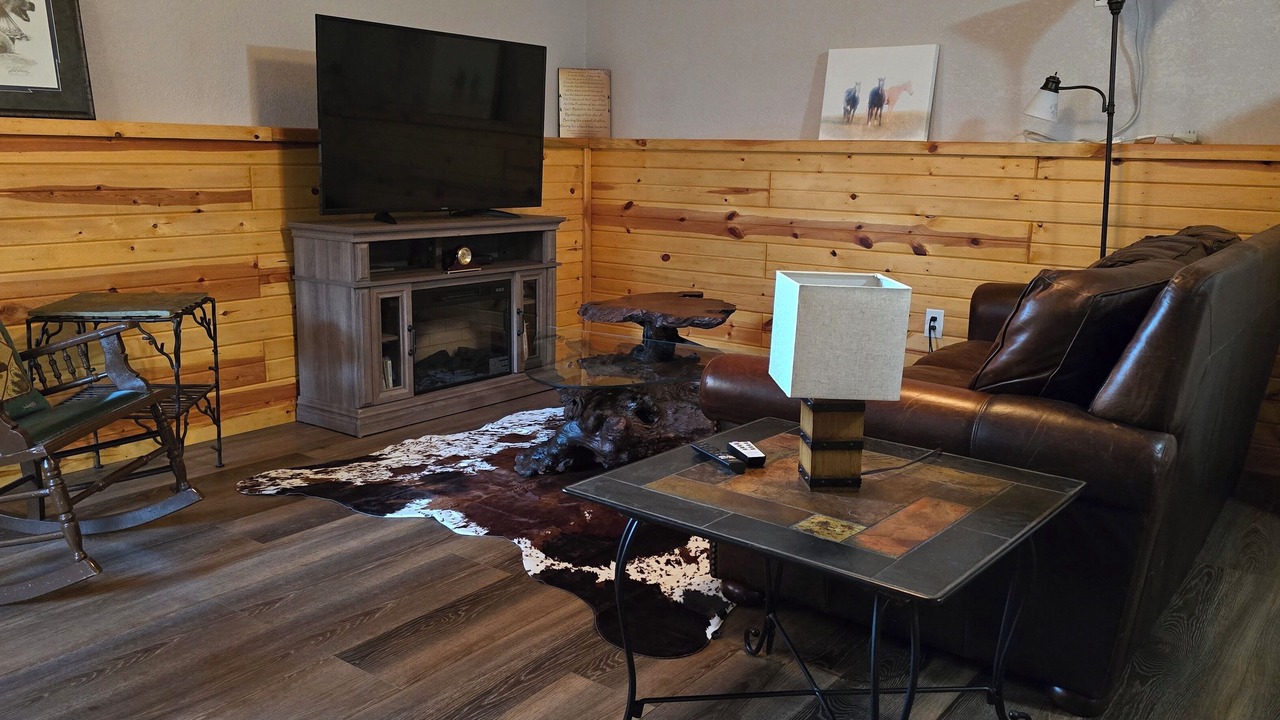 Photo of Livingroom in Pukwana