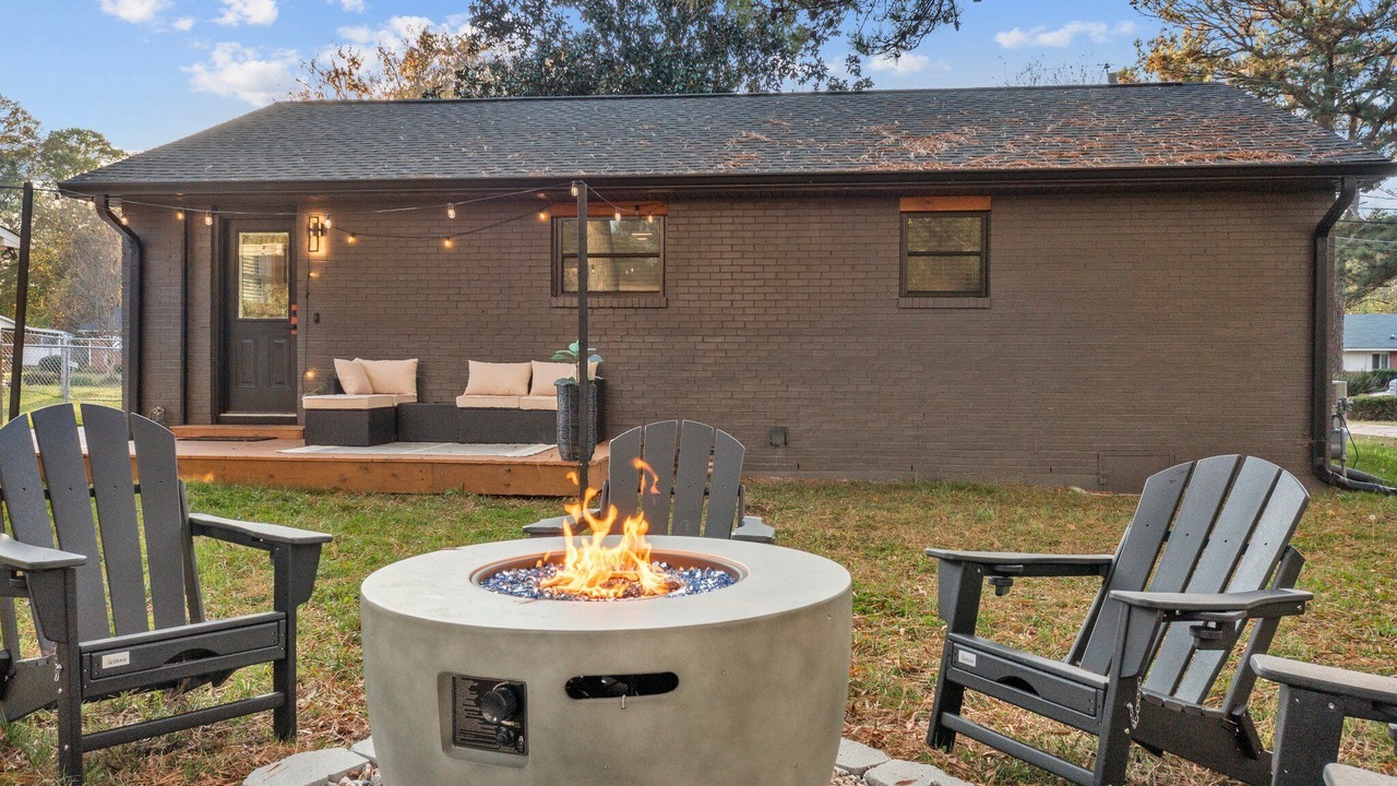 Photo of Patio Balcony in Southeast Raleigh